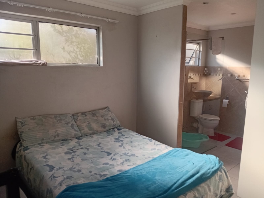 2 Bedroom Property for Sale in Greenfields Eastern Cape